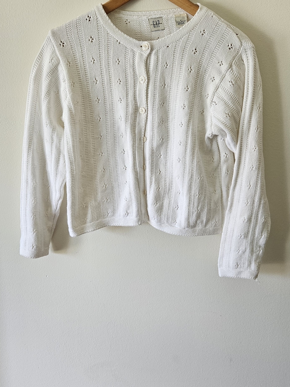 GAP Womens Shrunken Style White Eyelet Knit Button-Up Cardigan
